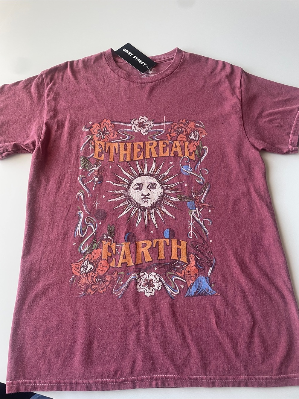 Ethereal Earth Graphic Tee - Mauve